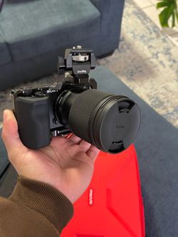 Sony ZVE-10 (everything included)