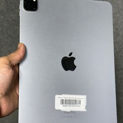 iPad Pro 11-inch 4th Generation 256gb WiFi + Cellular 