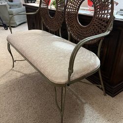 Metal/wicker padded bench