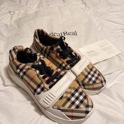 Burberry Checked Lace-Up Sneakers 