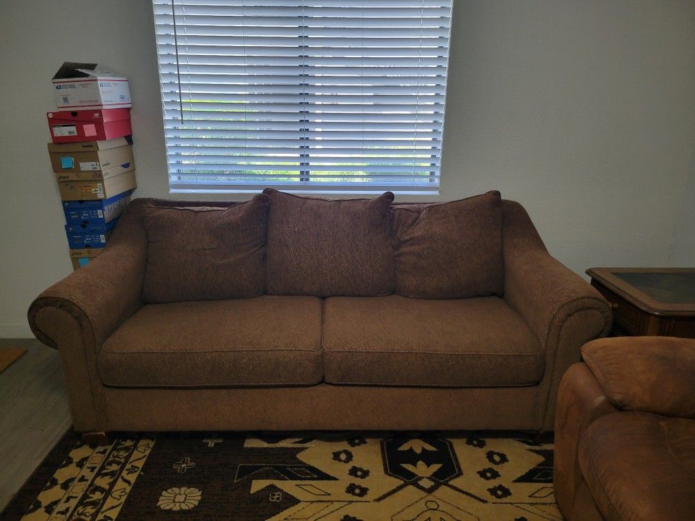 Large Couch / Sofa
