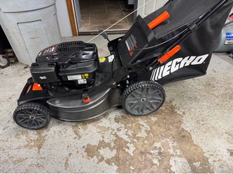 Brand New Echo Self Propelled Mower 190cc Engine With 21” Cutting Deck, Bag, Side Chute, Mulch Plug.