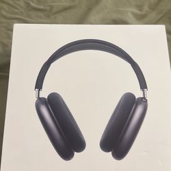 AirPods Max Brand New