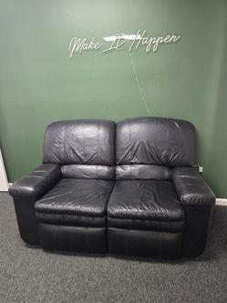 La-Z-Boy Leather Reclining Loveseat