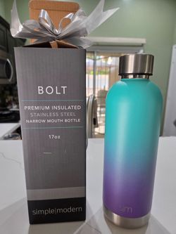 Simple Modern Bolt 17oz Insulated Water Bottle