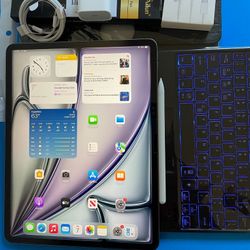 256GB Apple IPad Air 13” (Liquid Retina Display / M2 chip / 2024  model) with Pen, keyboard & Accessories 