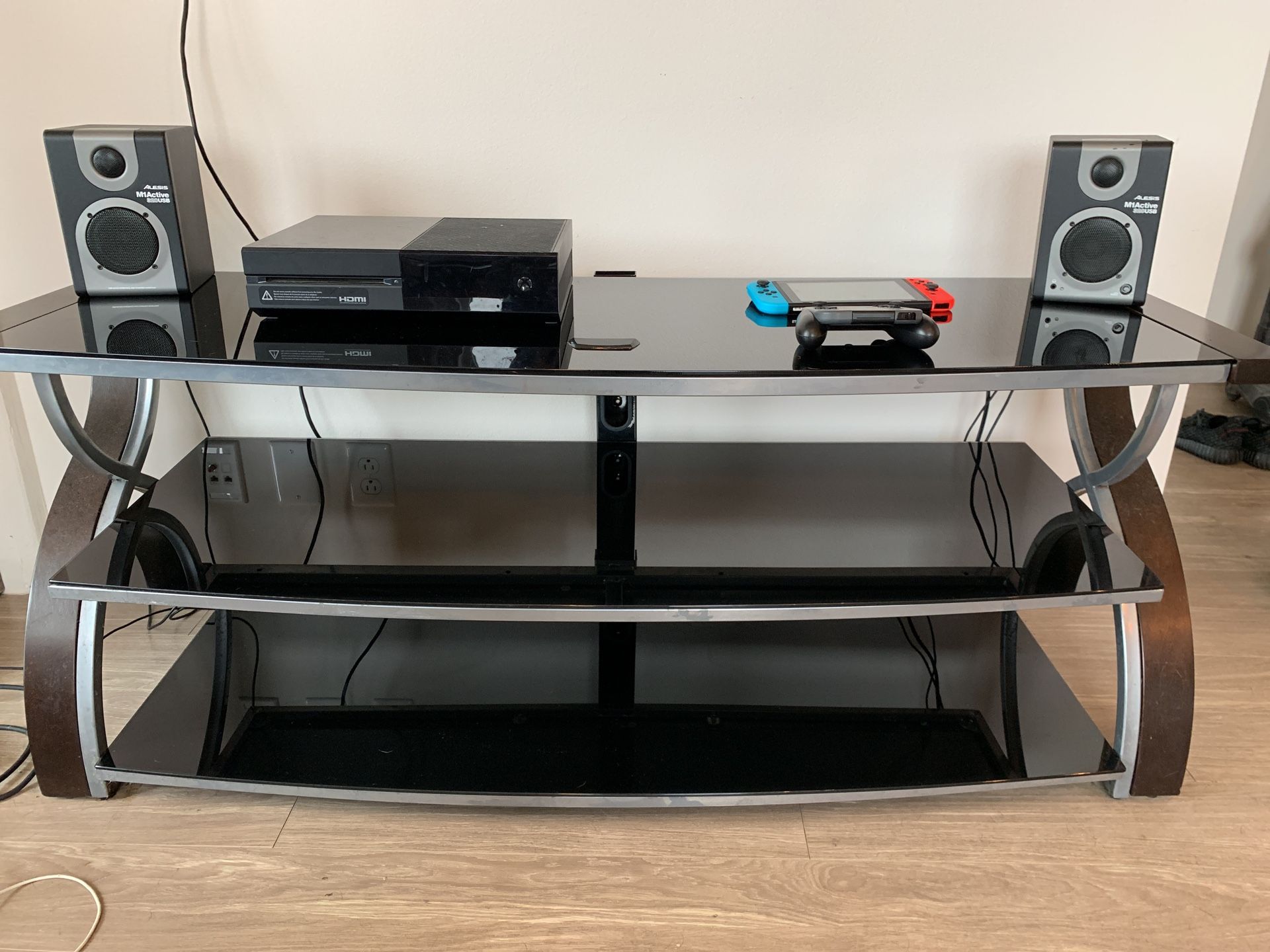 Black glass entertainment stand