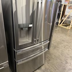 Kenmore Elite 73335 29.6 Cu. Ft. 4-Door Smart French Door Refrigerator
