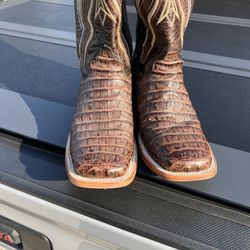 Men’s cowboy boots