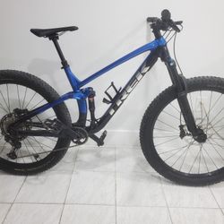 Trek Fuel Ex 8 with Sram Electronic Drivetrain