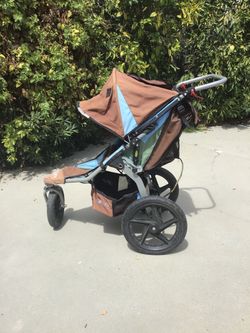 Jogging stroller