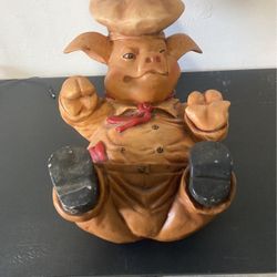 Pig  Sculpture 