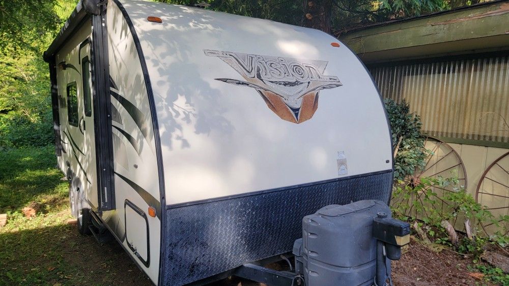 2017 KZ Vision 19FL (23' overall)