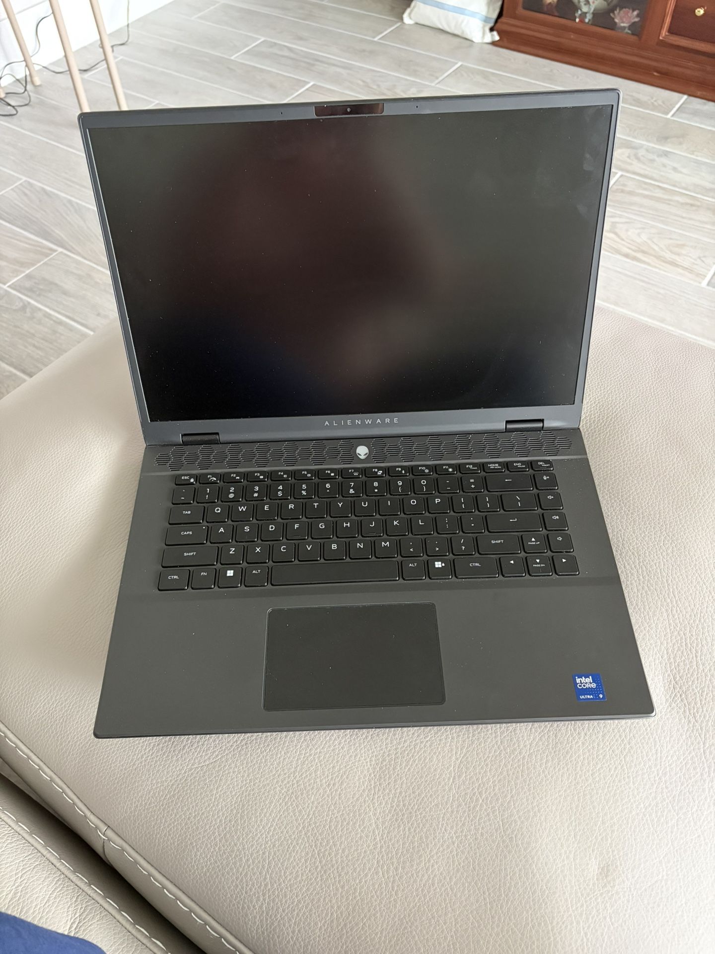 Alienware M16 Gaming Laptop