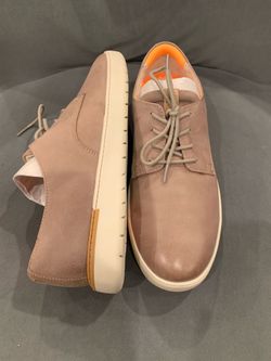 Men’s sneakers