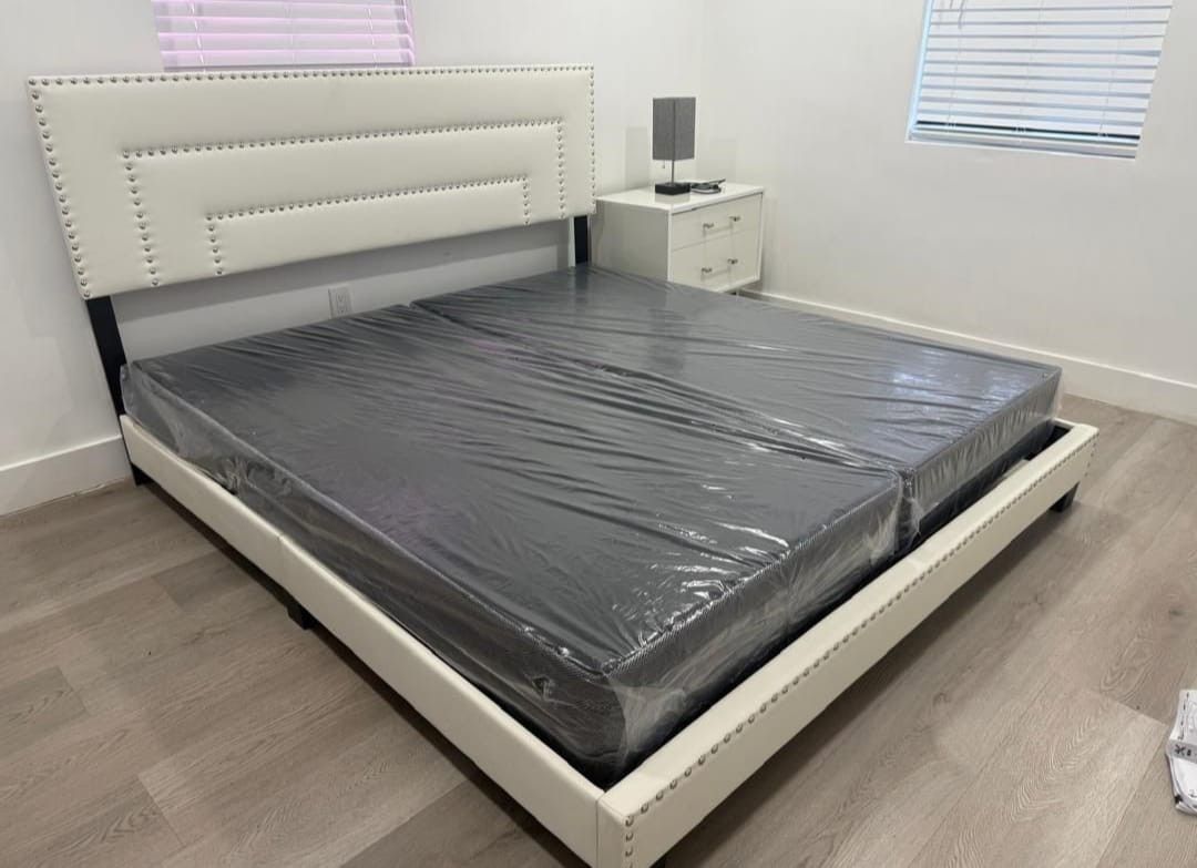 New KING SIZE BOX SPRING SET Bed Frame Sold Separately