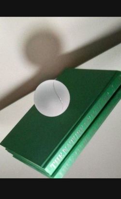 GLAZE CRYSTAL -  GLASS TENNIS BALL PAPERWEIGH 3.5" - C199