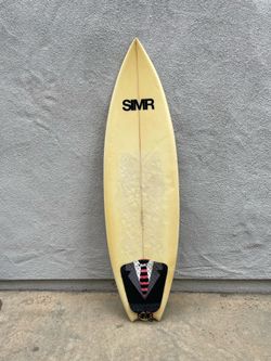 5’10” surfboard & Board bag