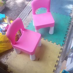 Kids Chairs 2 Qty