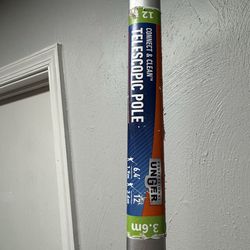 Aluminum telescoping pole with connect and clean locking cone 12 ft