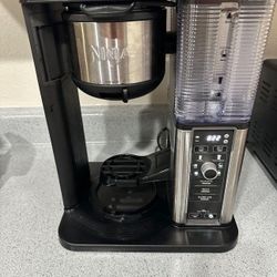 Ninja Hot and Iced Coffee Maker