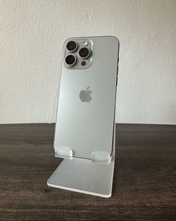 IPHONE 15 PM (512gb)