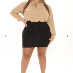 Fashion Nova's CEO Of Slaying Button Down Top in Taupe, size 3XL XXXL.