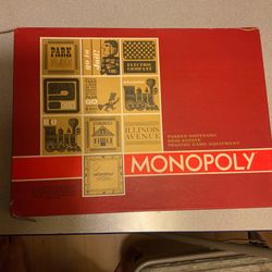1Monopoly Board Game Old