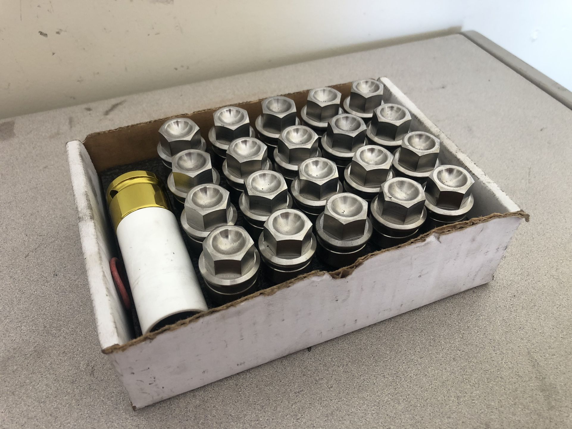 Porsche Panamera Titanium Lug Nut Bolt Set With Socket Tool 