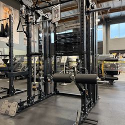 Free Local Delivery- Financing Available- Major B17 Flying Fortress Squat Rack Power Cage Functional Trainer with Smith Machine 