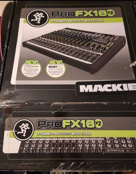 Mackie 16 Channel Mixer
