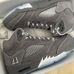 Jordan 5 Wolf Grey Sz 8.5 & 9