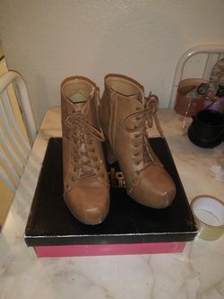 Charlotte Russe Brown Heeled Booties Size 7