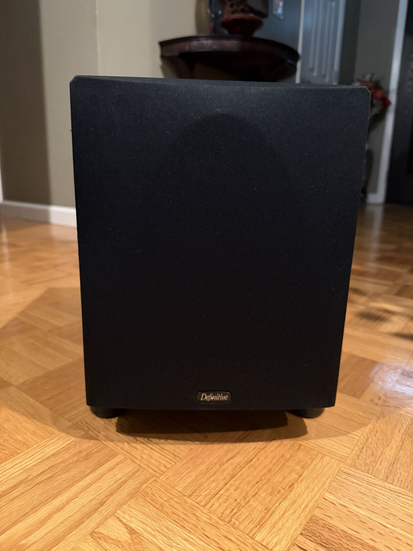 Definitive ProSub 800 300-Watt SubWoofer (Excellent Condition)