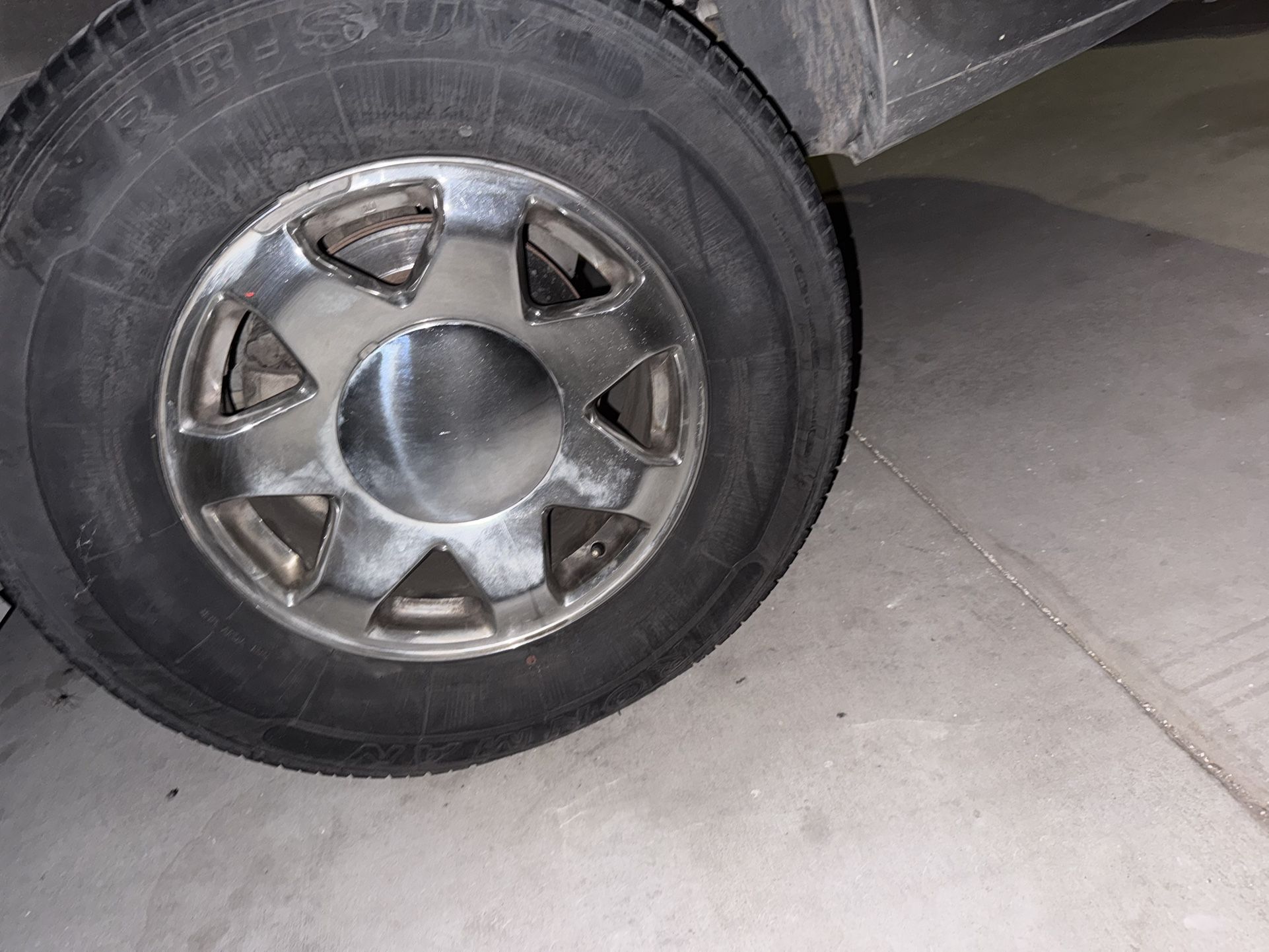 17in Escalade Wheels