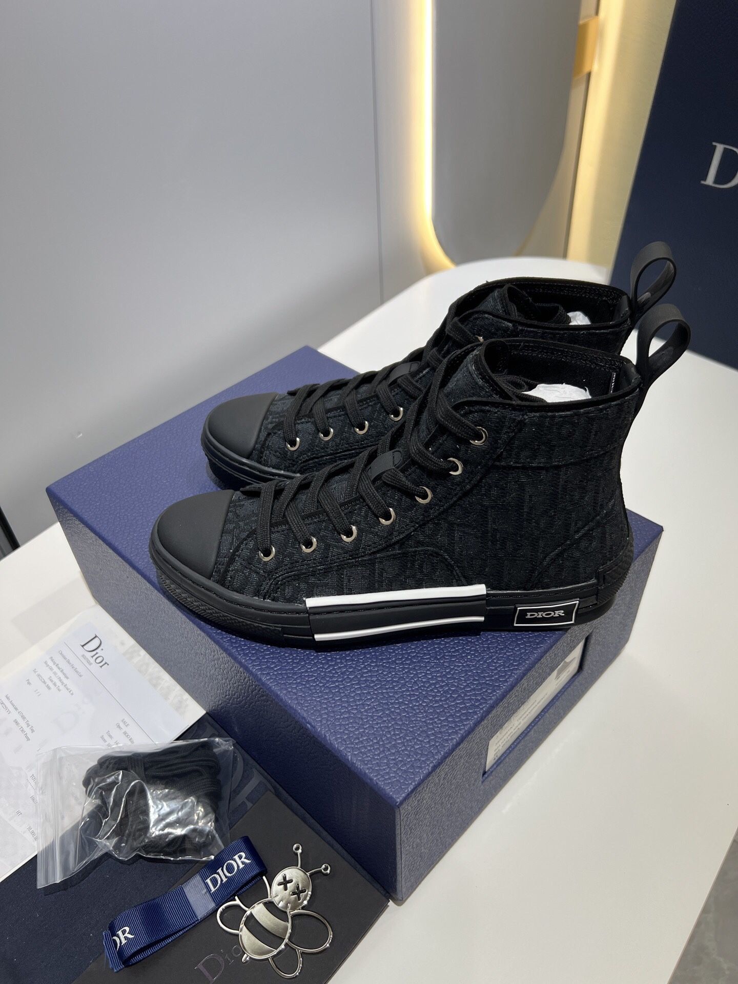 Christian Dior Men’s Sneaker With Box 2025 New