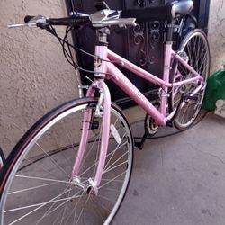 NICE BIKE MOTOBECANE TIRES SIZE 700C FRAME SIZE MEDIUM READY FOR RIDE 