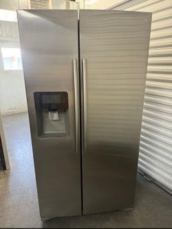 REFRIGERATOR