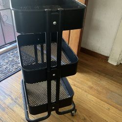 $40, 3 Tier Metal Storage Cart 