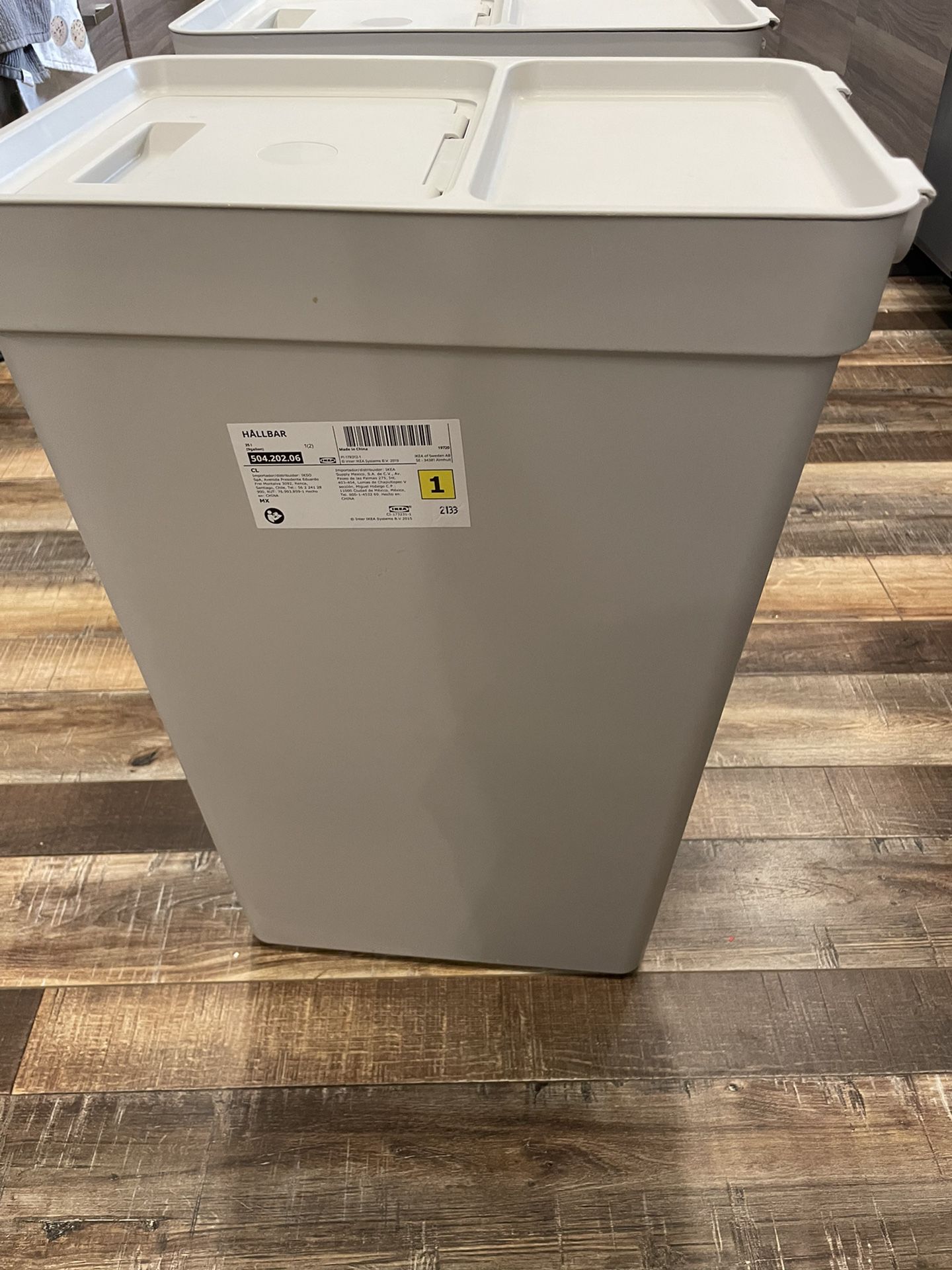 Hallbar 9 Gallon Trash Can And Matching Lid IKEA