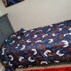 Twin Bed With Mattress 