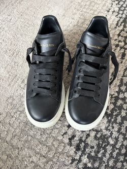 Black Alexander McQueen shoes size 8 (No box) (Scuffed)