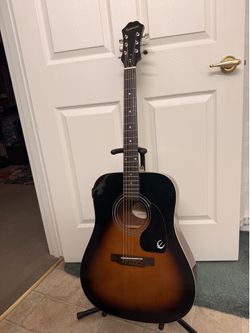 Epiphone DR 6 string acoustic guitar
