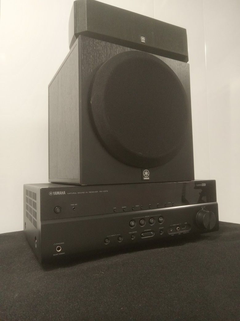 YAMAHA Audio RECIEVER, SUBWOOFER AND SPEAKER 