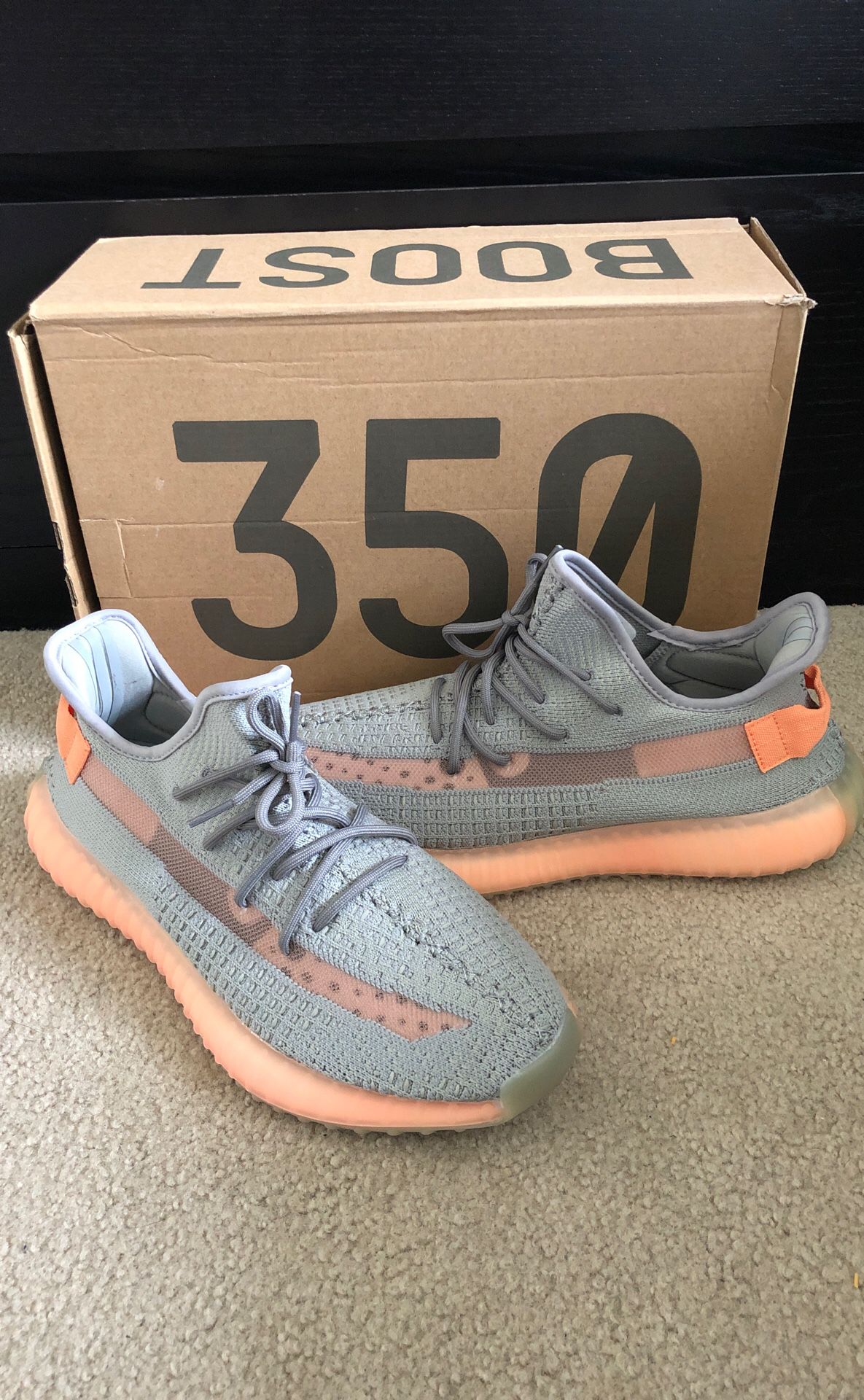 Authentic Yeezy Boost 350 v2 men's size 11 for Sale Harrisburg, PA - OfferUp