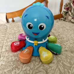 Baby Einstein Go Opus Go 4-in-1 Crawl and Chase Baby Learning Toy