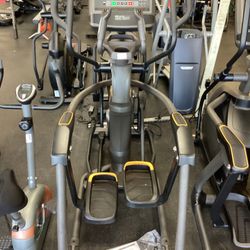 Matrix A50 High End Elliptical Cross Trainer Warranty Included