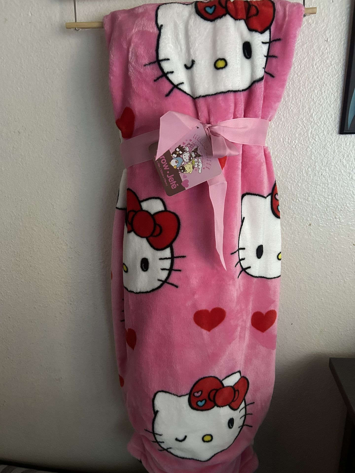 Hello Kitty Blanket 