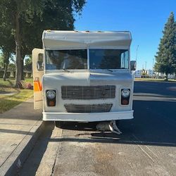 1977 Winnebago Brave