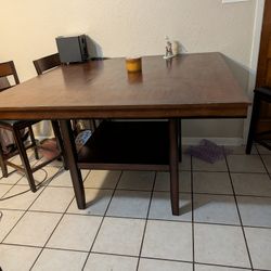 Dinning Room Table 